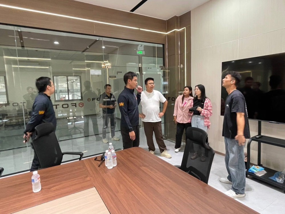 ผลการตรวจสอบพบต่างด้าวสัญชาติกัมพูชา จำนวนทั้งหมด 61 ราย เอกสารถูกต้องทั้งหมด 33 ราย และได้ทำการจับกุมต่างด้าวทำงานผิดกฎหมาย 28 ราย