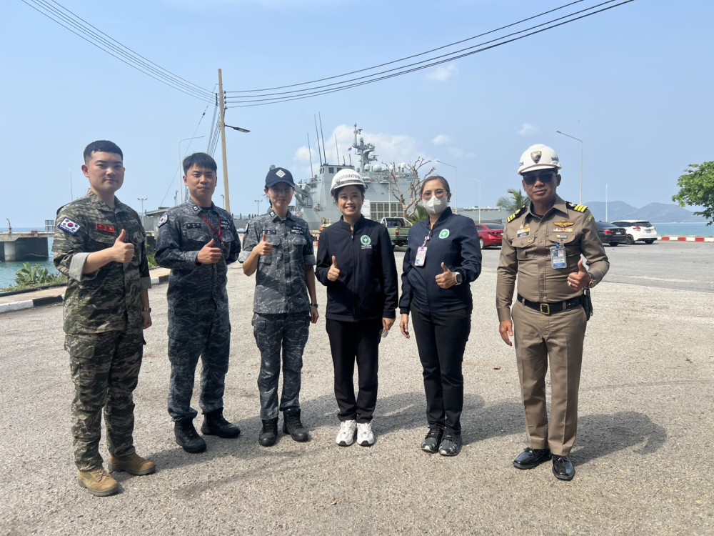 อำนวยความสะดวกด้านพิธีการเข้าเมืองแก่เรือและกำลังพลในราชการทหารของกองทัพเรือสาธารณรัฐเกาหลี  “ROKS NO JEOK BONG [LST-689]”   เดินทางมาจากประเทศเกาหลีใต้    มีกำลังพลประจำเรือจำนวน 336 นาย